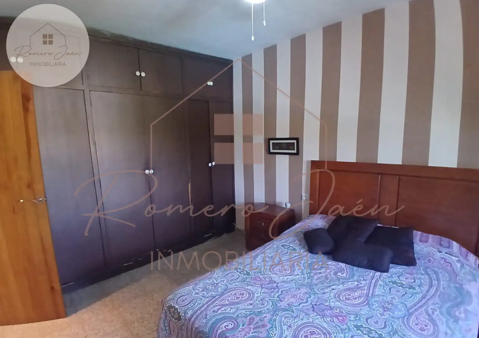 Bedroom of Houses for sale in Jaén  with Air Conditioner, Private garden and Terrace