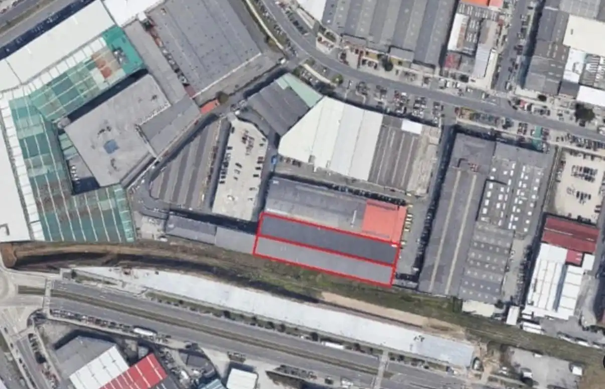 Industrial building for sale in Calle de Gambrinus 61, imagen 4