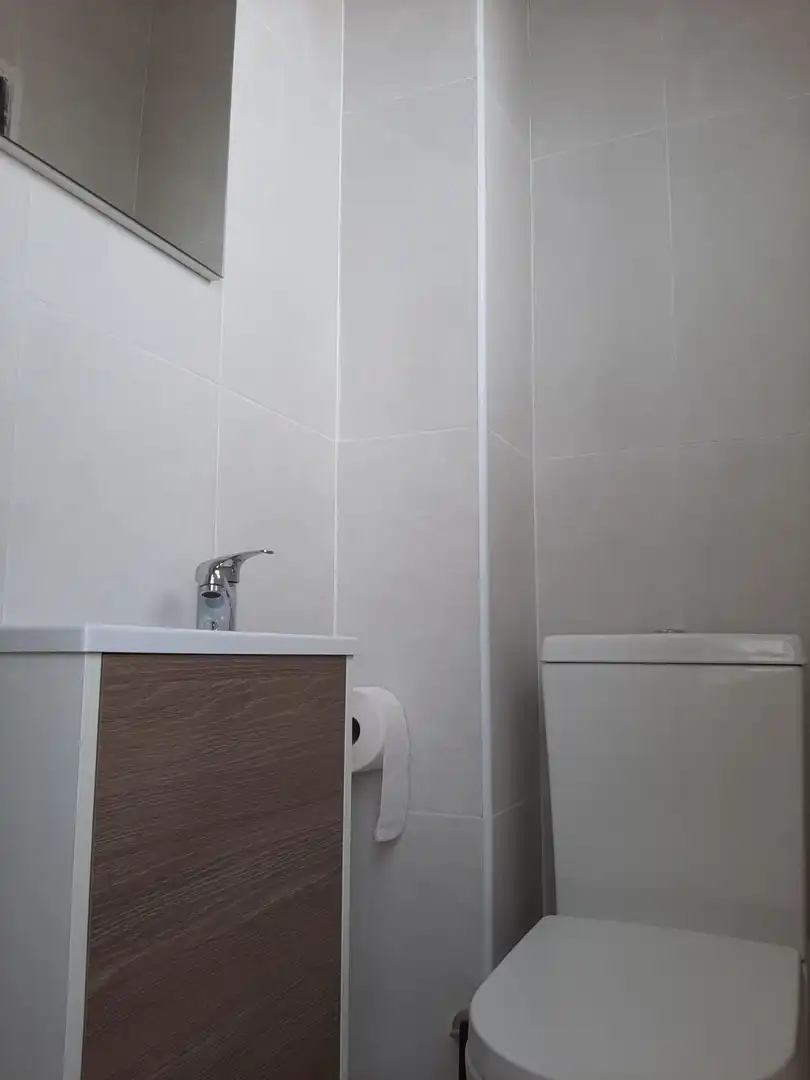 Badezimmer von Wohnung zum Verkauf in Cáceres mit Klimaanlage, Terrasse und Möbliert