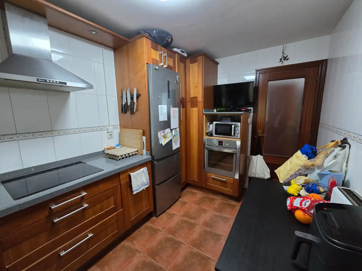 Küche von Einfamilien-Reihenhaus zum Verkauf in Castro-Urdiales mit Heizung, Privatgarten und Parkett