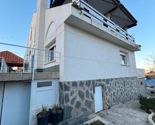 Exterior view of House or chalet for sale in Nambroca  with Air Conditioner, Heating and Private garden