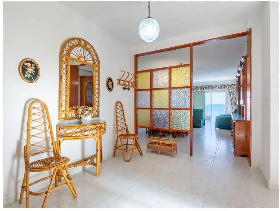 Apartament en venda en Gandia amb Terrassa i Moblat