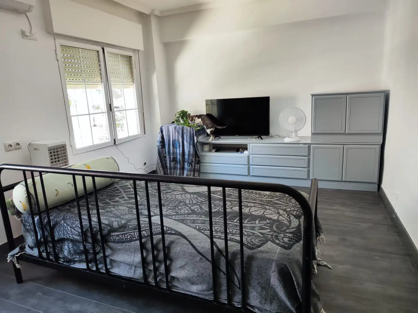 Bedroom of Flat for sale in Madrid  with Air Conditioner and Heating