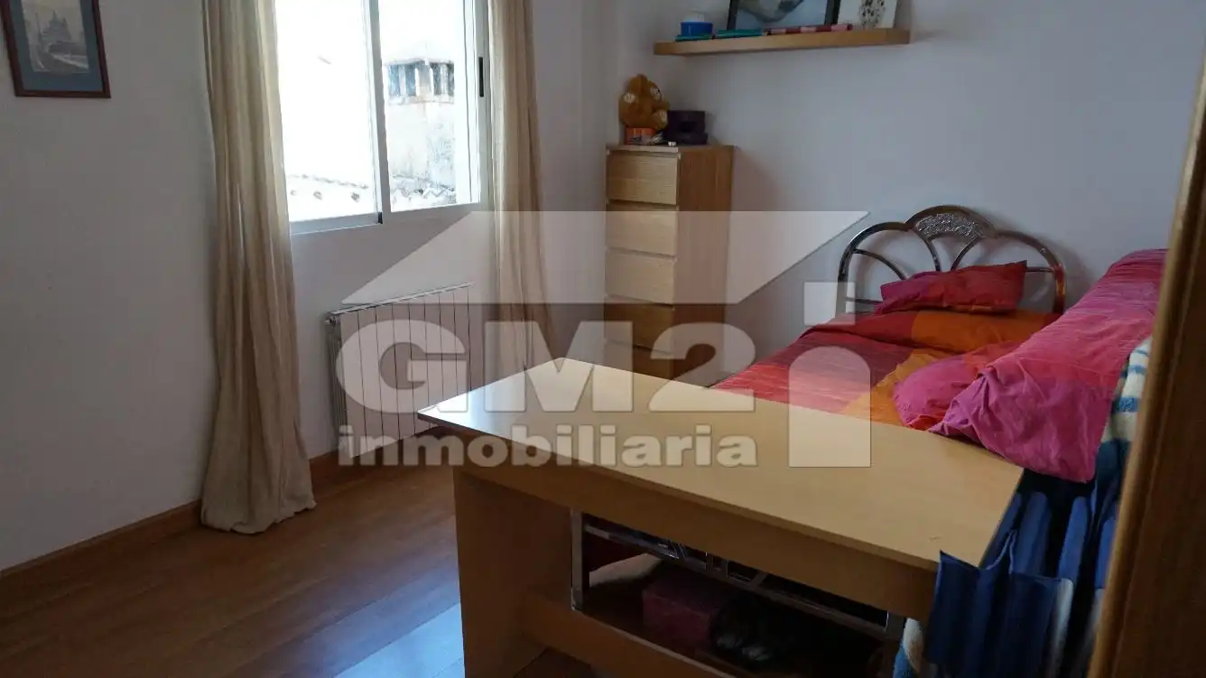 Schlafzimmer von Wohnung zur Miete in Maracena mit Klimaanlage, Heizung und Parkett