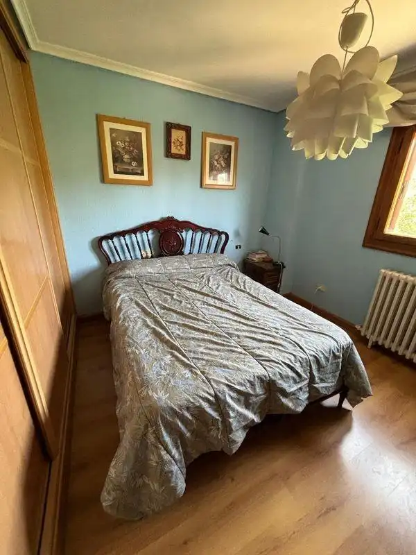 Dormitori de Casa o xalet en venda en Valladolid amb Traster i Piscina comunitària