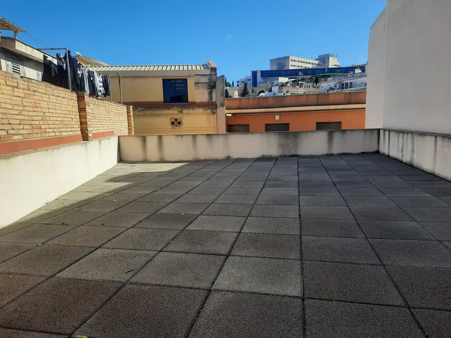 Edificio en venta en Temple