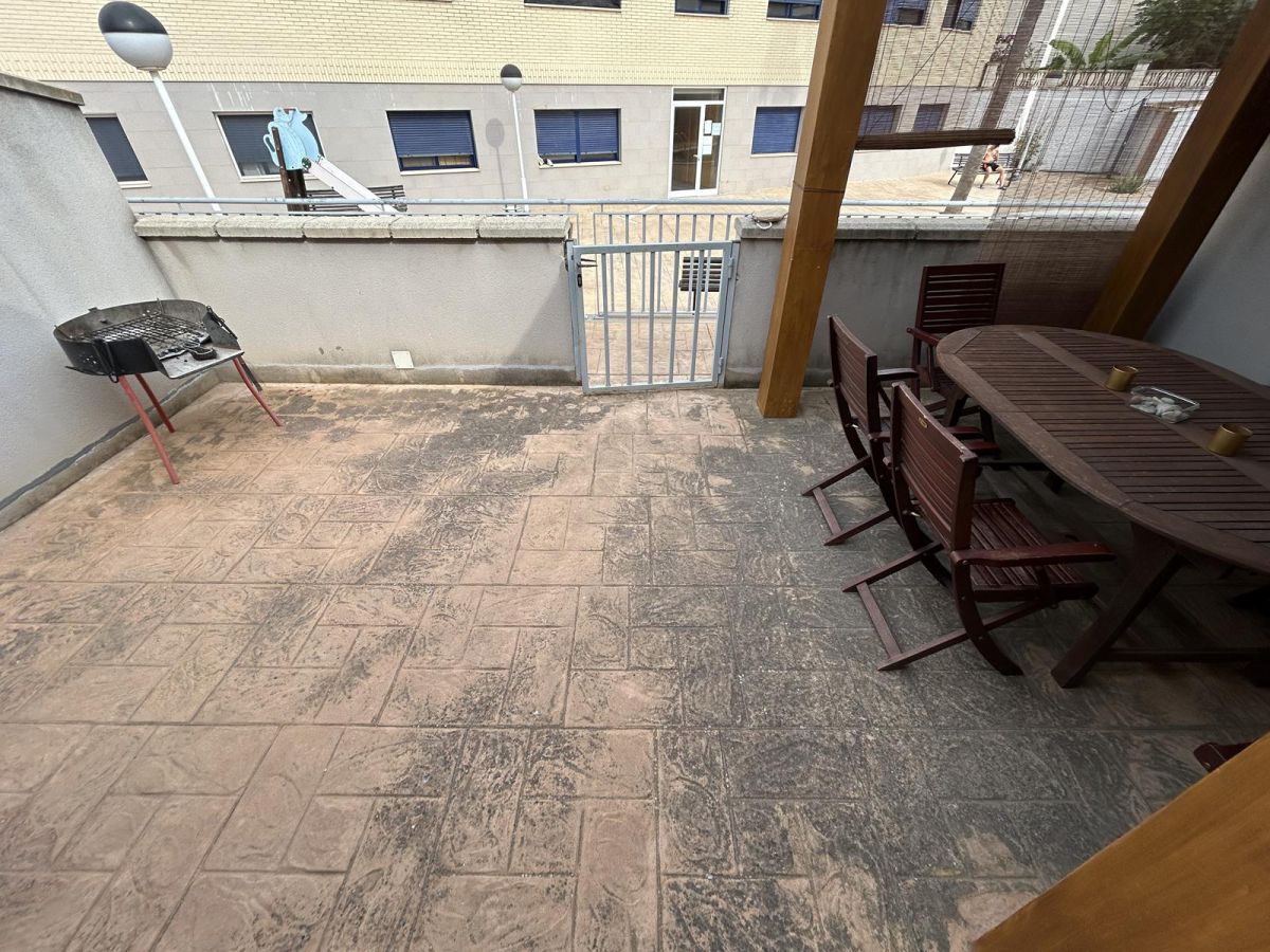 Terrassa de Casa adosada en venda en Sant Jaume d'Enveja amb Aire condicionat, Calefacció i Terrassa