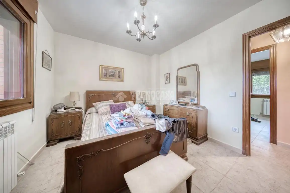 Habitación de Casa o chalet en venta en Trigueros del Valle con Calefacción, Jardín privado y Piscina