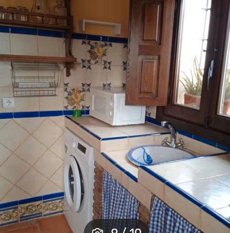 Kitchen of Apartment to rent in  Granada Capital  with Heating, Furnished and Washing machine