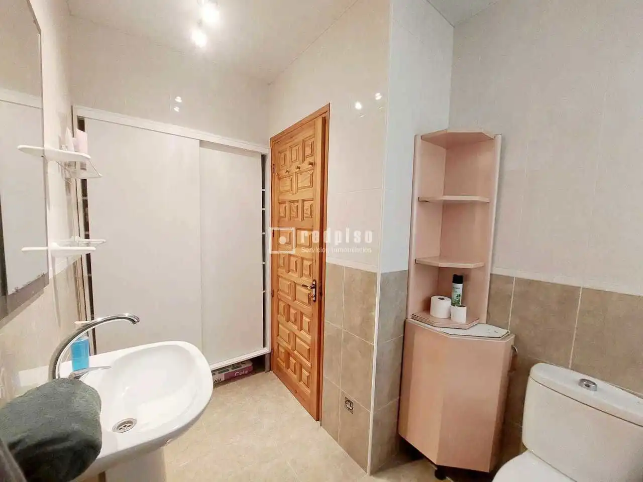 Baño de Piso en venta en Talavera de la Reina con Calefacción, Parquet y Terraza