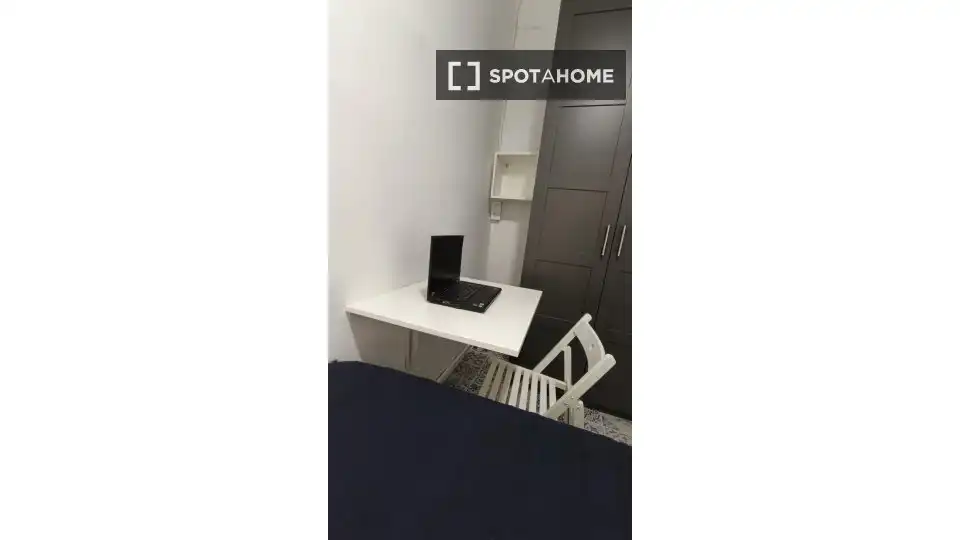 Habitación de Piso para compartir en Cullera con Aire acondicionado, Calefacción y Amueblado