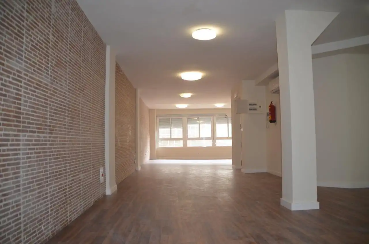 Wohnung zum Verkauf in Alicante / Alacant mit Klimaanlage und Alarm