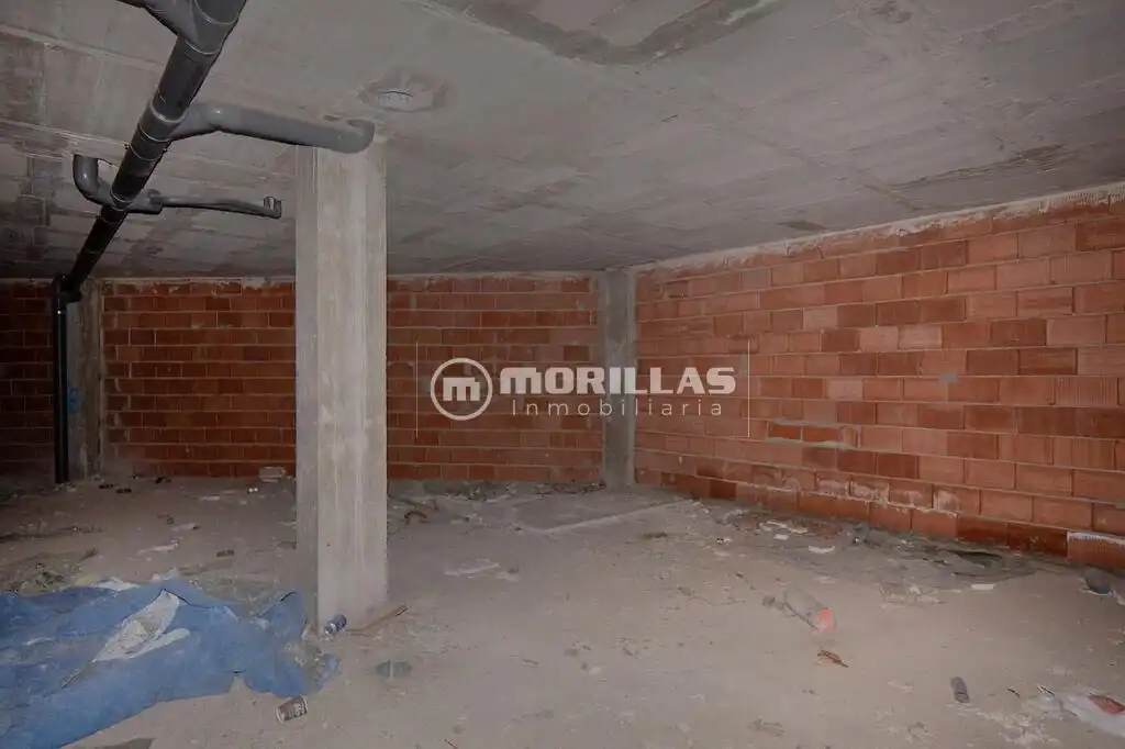 Local en venta en Calasparra