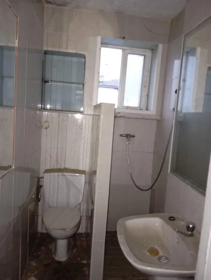 Baño de Apartamento en venta en Monforte de Lemos