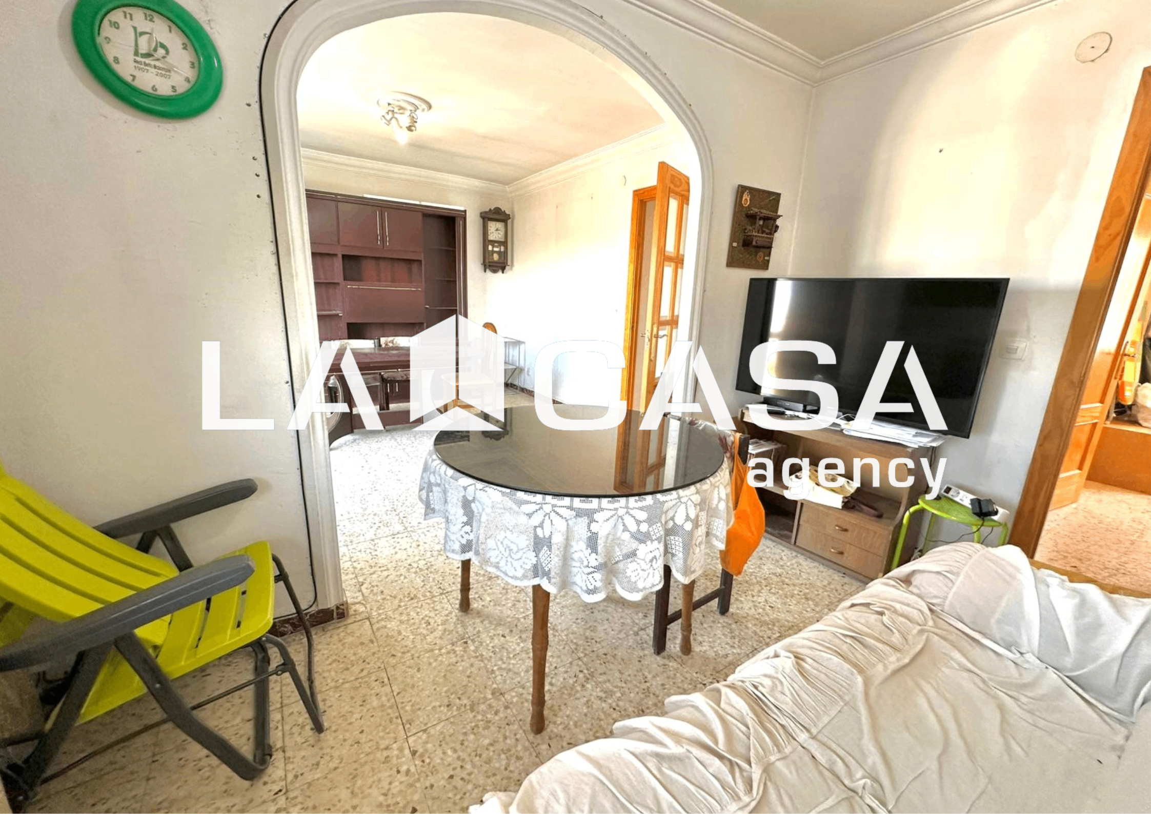 Flat for sale in  Sevilla Capital  with Terrace