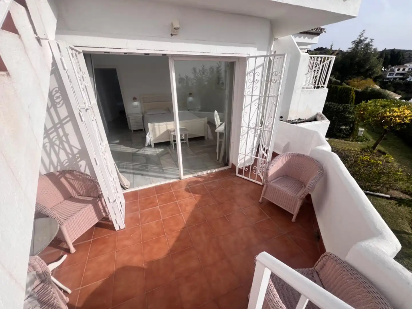 Terrassa de Casa adosada en venda en Mijas amb Jardí privat, Terrassa i Traster