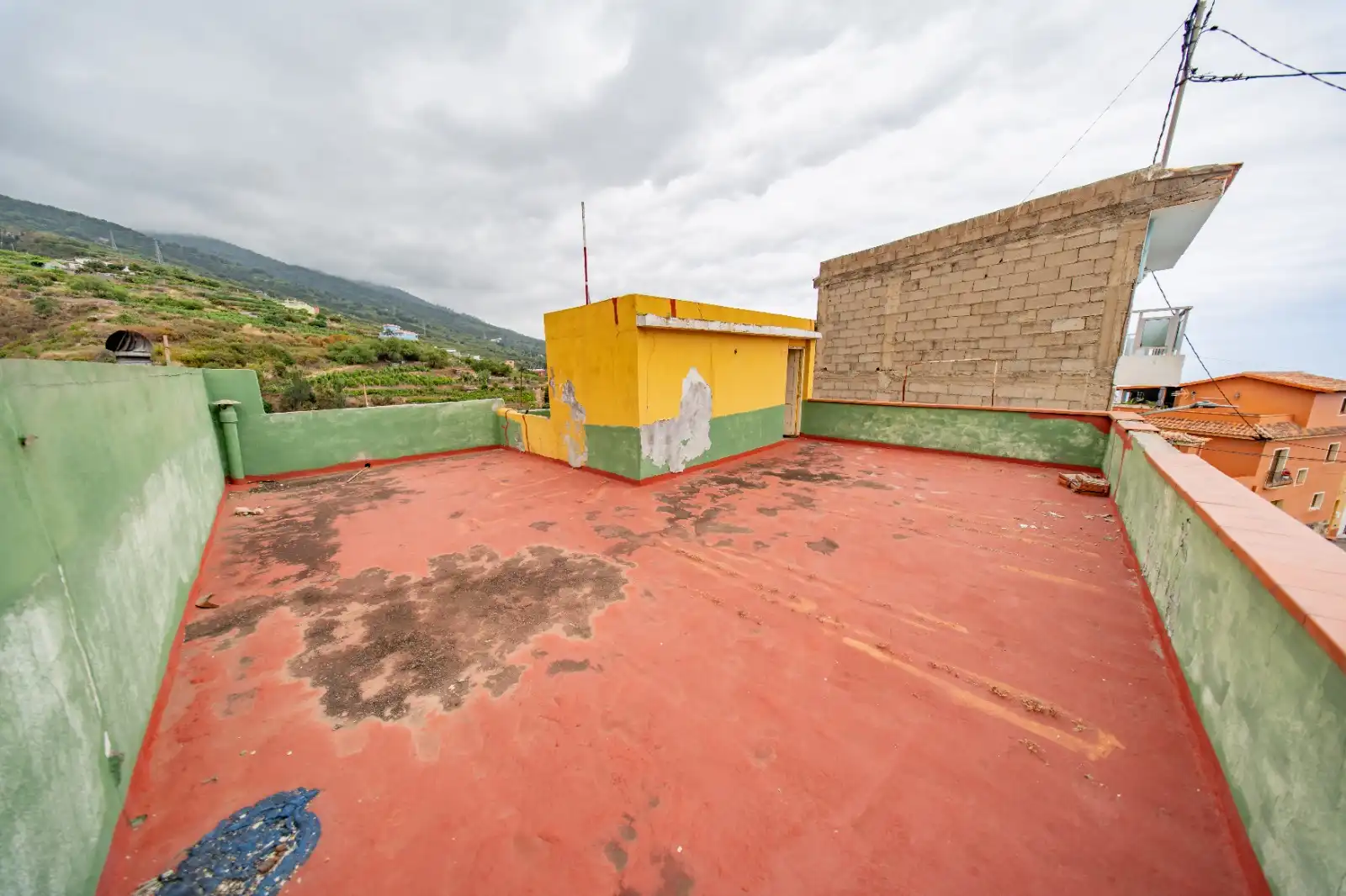 Vista exterior de Casa adosada en venda en La Victoria de Acentejo amb Terrassa i Traster