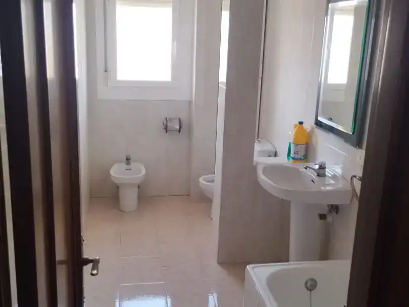 Bany de Pis en venda en Olite / Erriberri