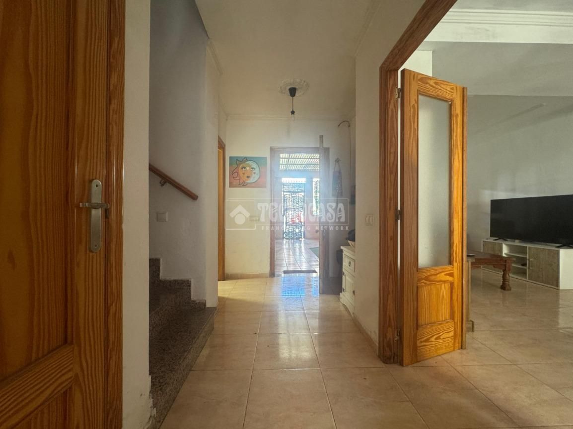Casa adosada en venda en Níjar amb Aire condicionat