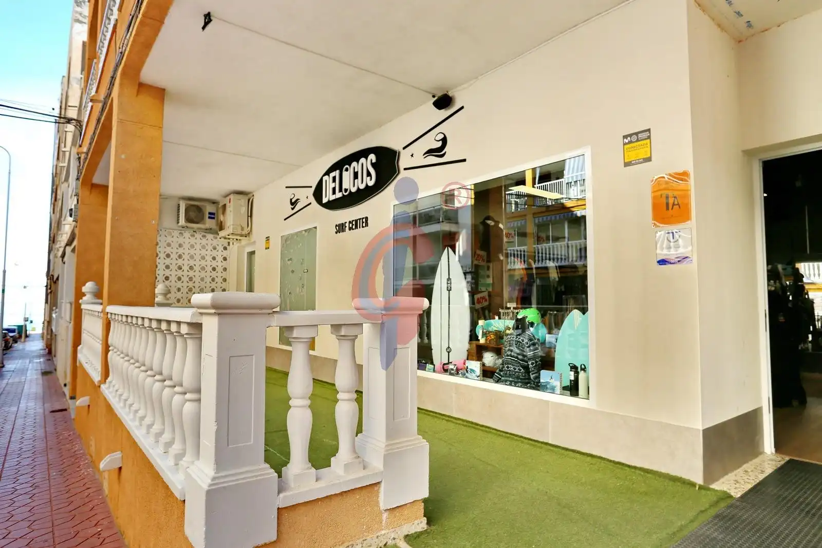 Commercial properties for sale in Guardamar del Segura  with Furnished