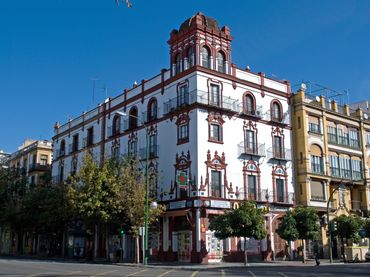 Individual amb ascensor en venda a Calle Atanasio Barrón 17