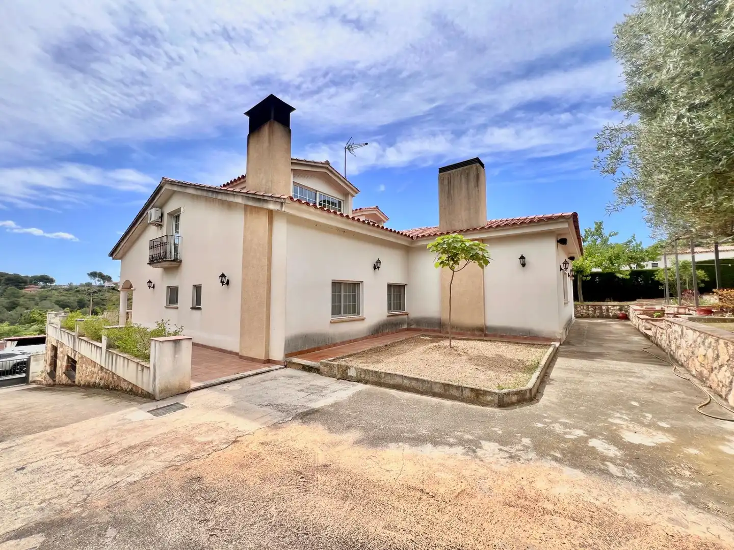 Exterior view of Houses for sale in Vespella de Gaià  with Heating, Terrace and Swimming Pool