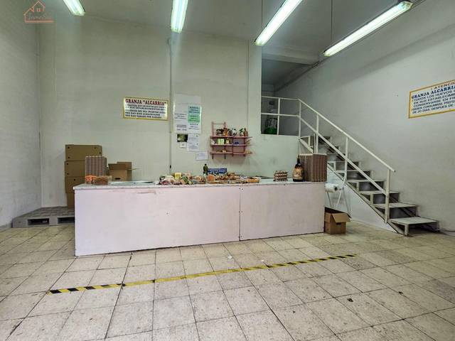 Local comercial en Venta en Calle de Francisco de Icaza en Abrantes