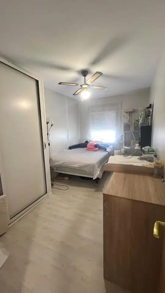 Dormitori de Casa o xalet en venda en Badajoz amb Aire condicionat, Jardí privat i Terrassa