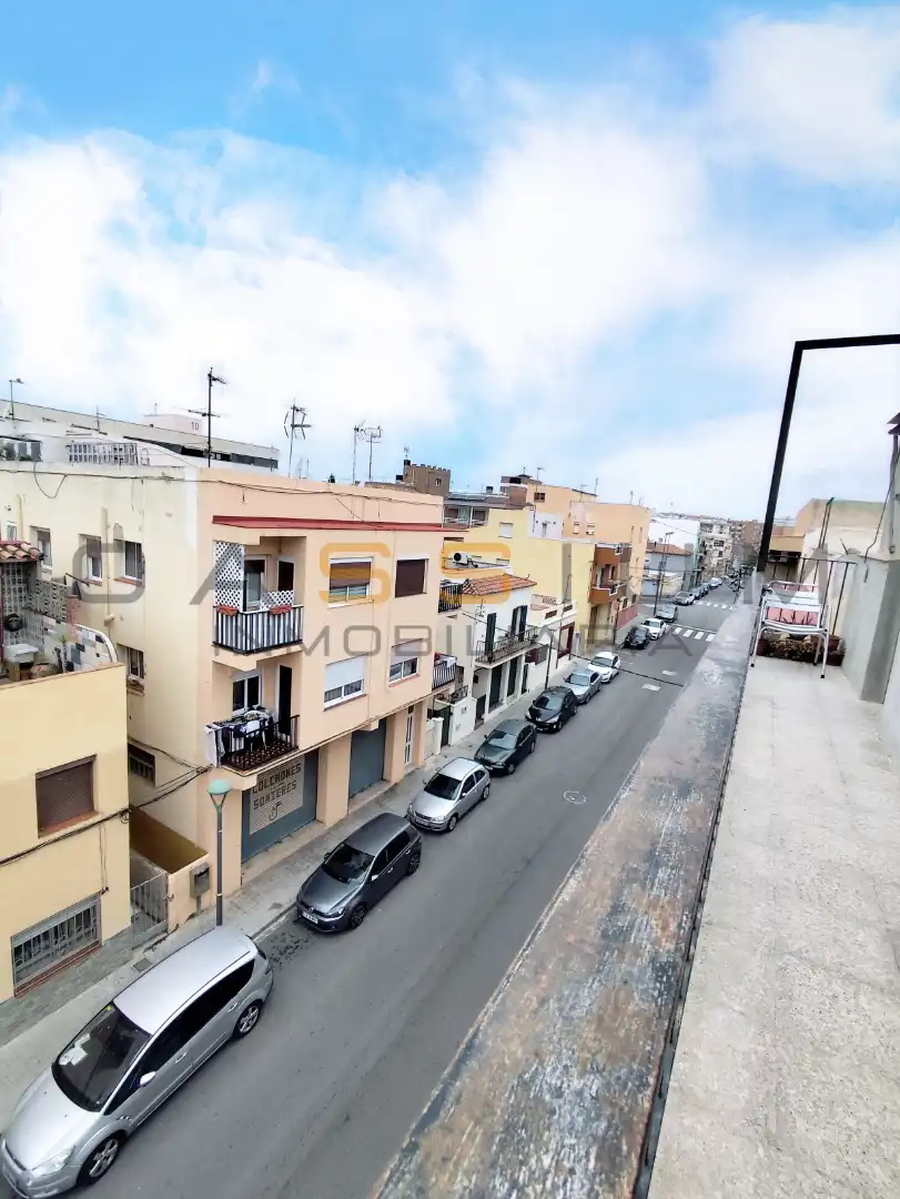 Vista exterior de Piso en venta en Tarragona con Aire acondicionado, Terraza y Amueblado