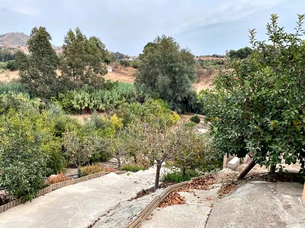 Vista exterior de Finca rústica en venda en Cártama amb Calefacció, Jardí privat i Terrassa