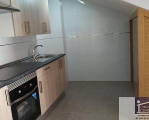 Cuina de Pis de lloguer en Colmenar Viejo amb Calefacció i Terrassa