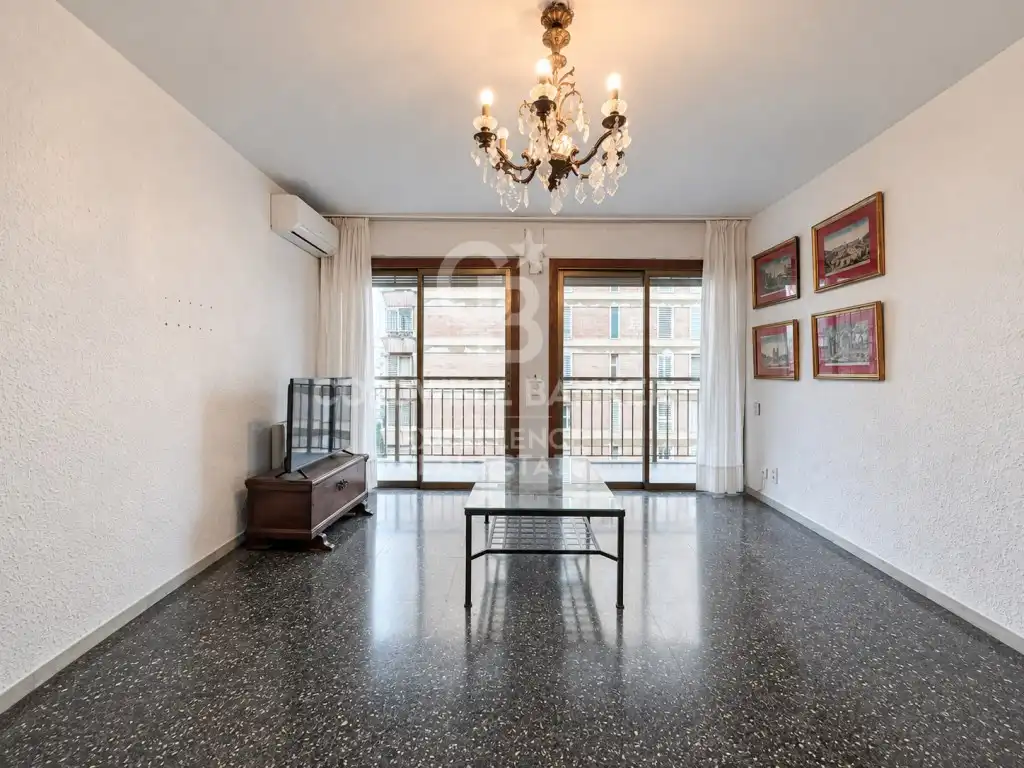 Flat with lift for sale in Calle Cavanilles, imagen 5