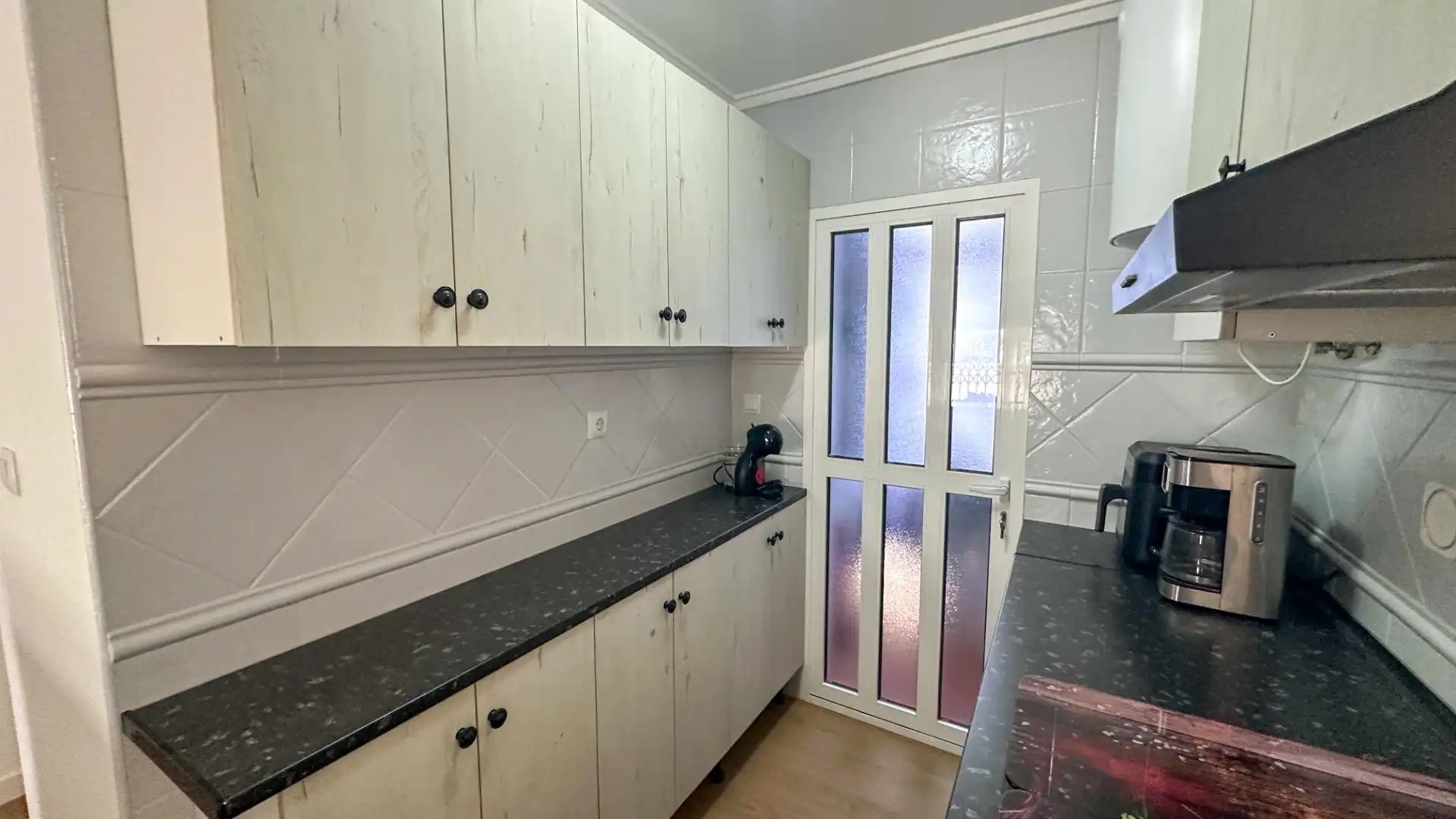Cocina de Dúplex en venta en San Miguel de Salinas