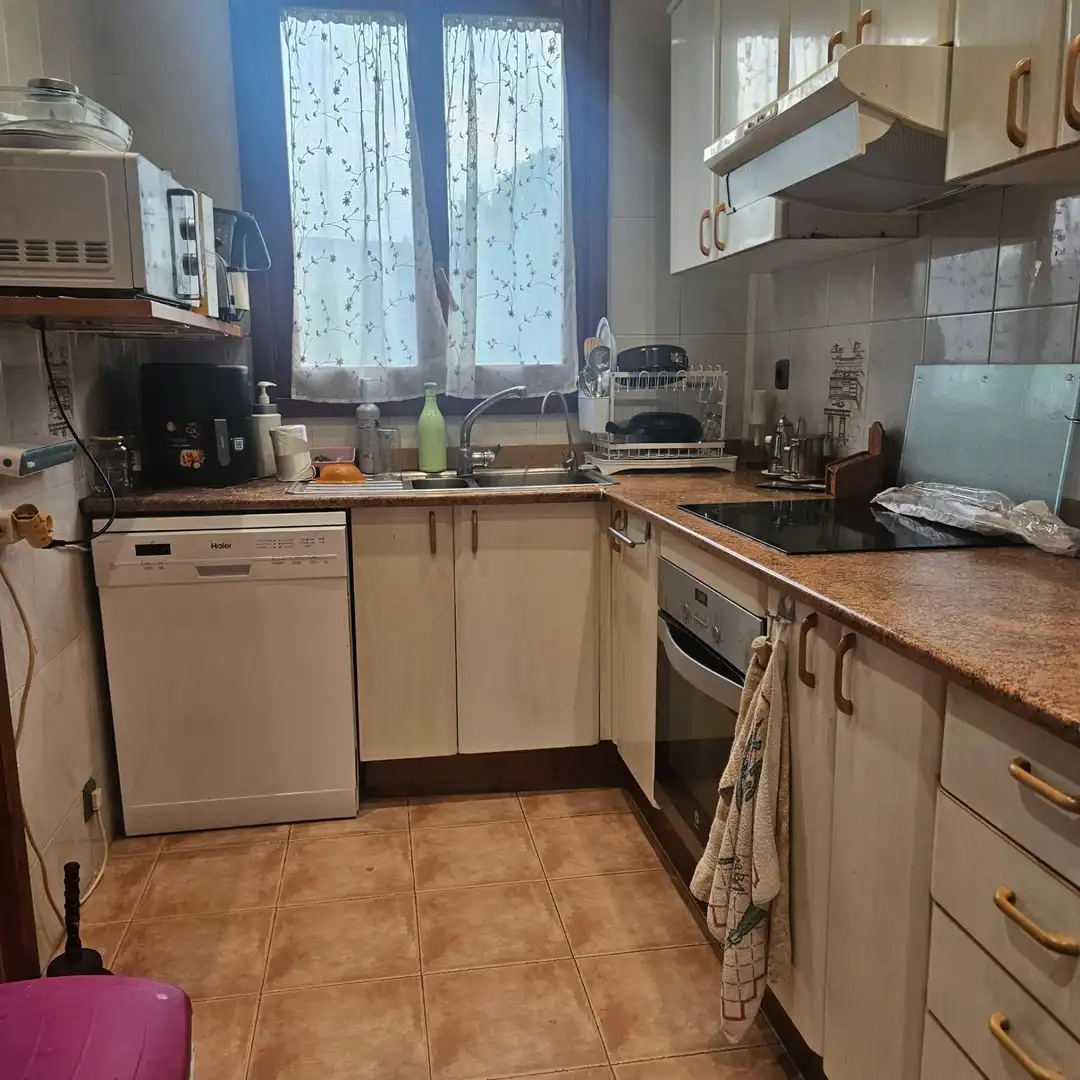 Cuina de Casa o xalet en venda en Vallirana amb Aire condicionat, Calefacció i Jardí privat