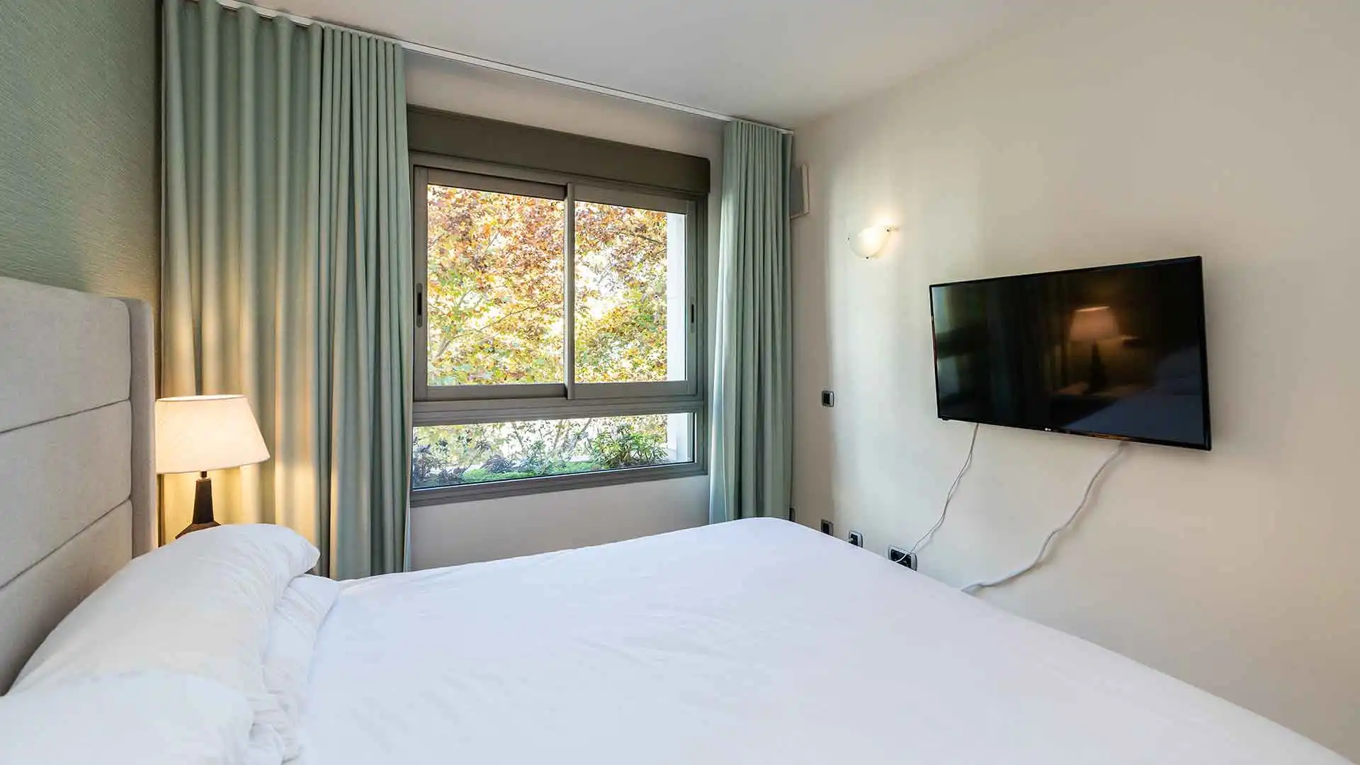 Habitación de Apartamento en venta en Marbella con Aire acondicionado, Terraza y Trastero