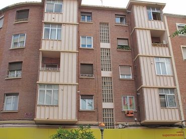Flat for sale in C/ Valcuerna