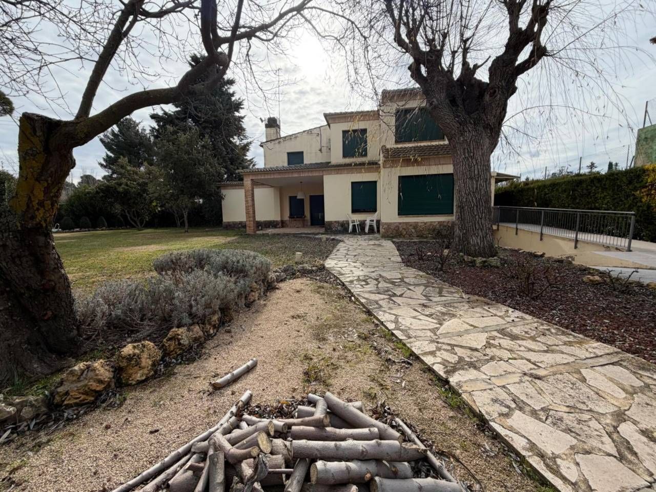 Jardí de Casa o xalet en venda en  Albacete Capital amb Calefacció i Piscina