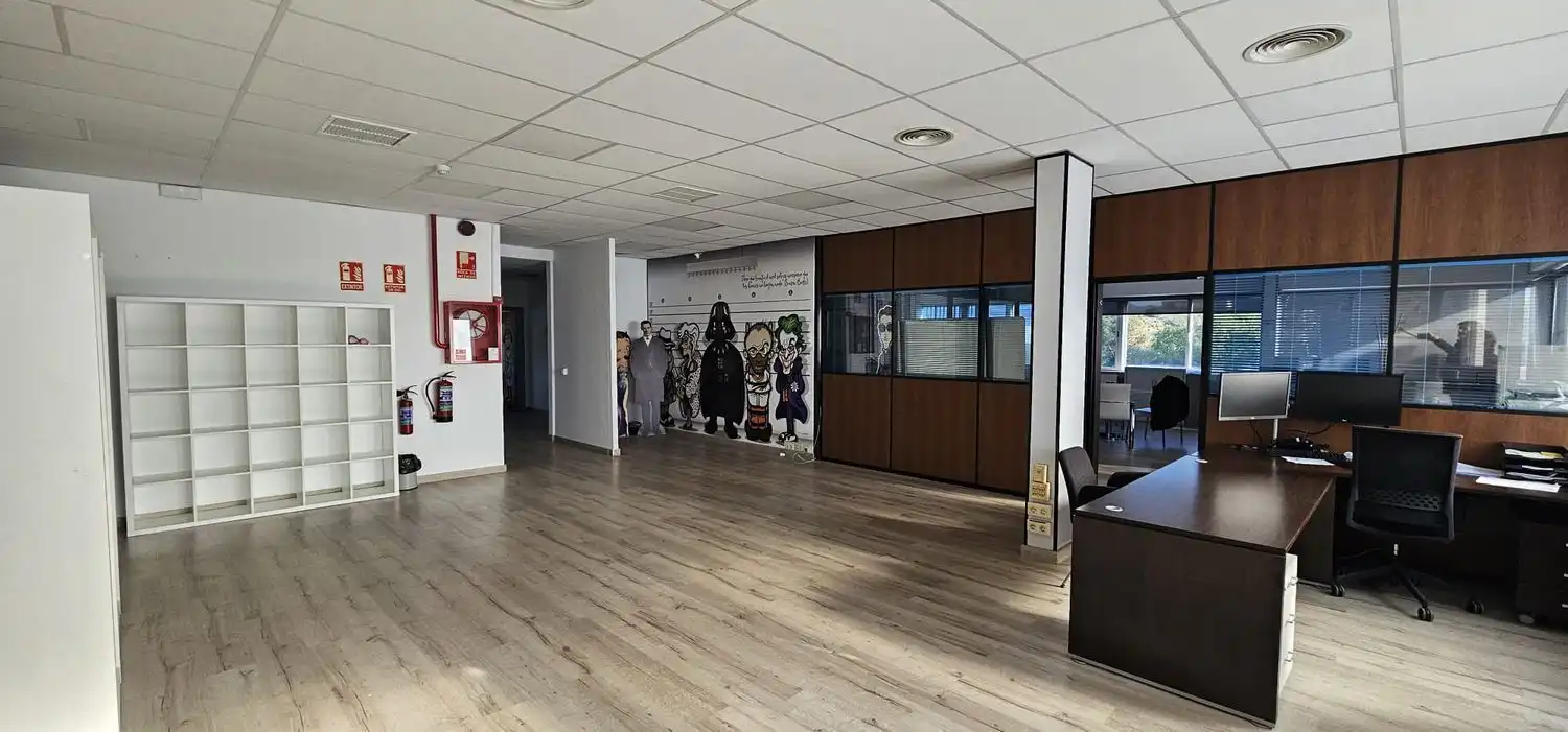 Büro zum Verkauf in Avenida Juan Lopez Peñalver, imagen 3