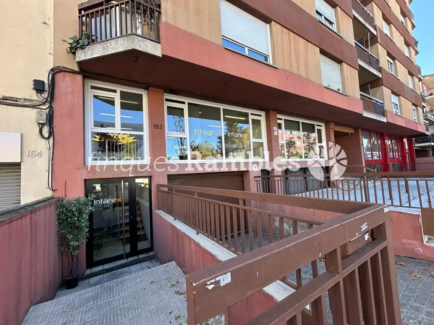 Gewerbefläche zum Verkauf in El Poble Sec