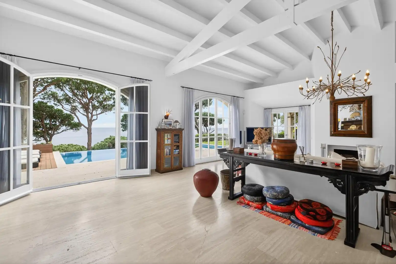 Sala de estar de Casa o chalet en venta en Sant Feliu de Guíxols con Aire acondicionado, Jardín privado y Parquet