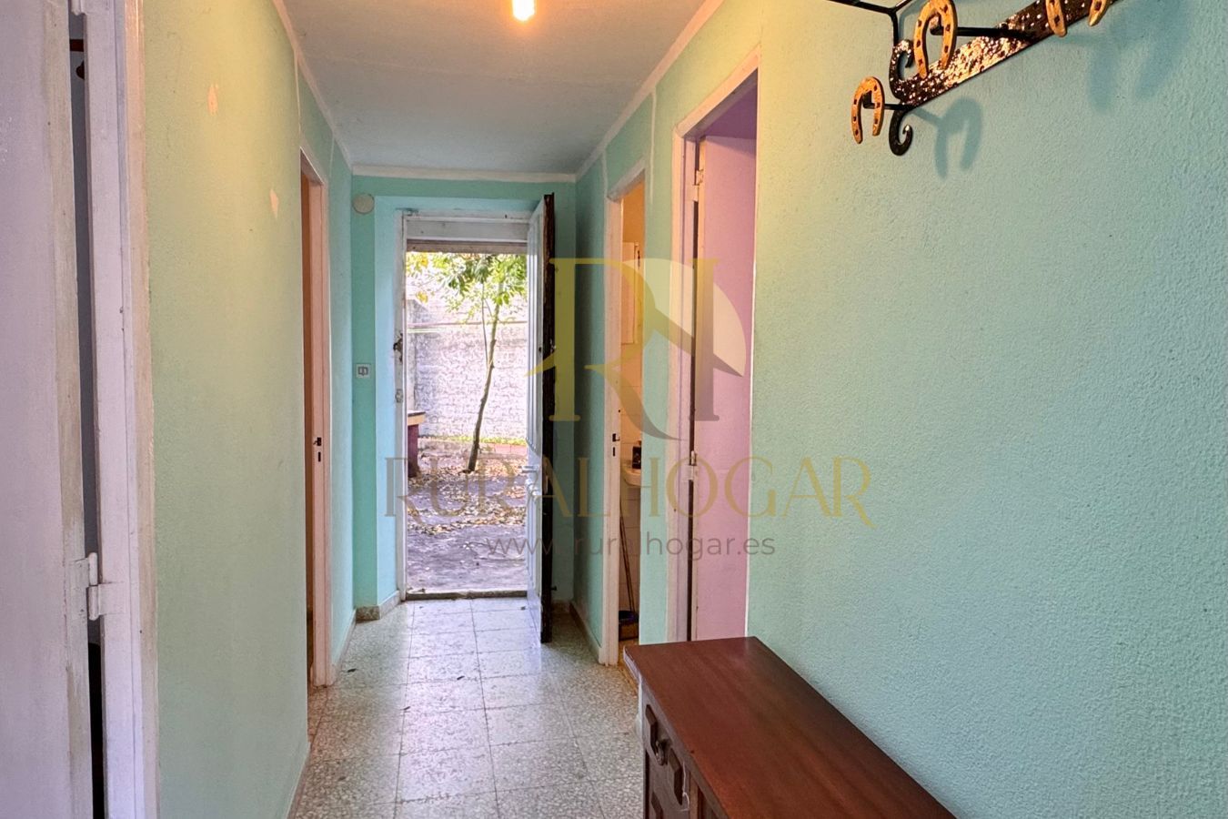 Casa o xalet en venda en Bercianos del Páramo amb Moblat