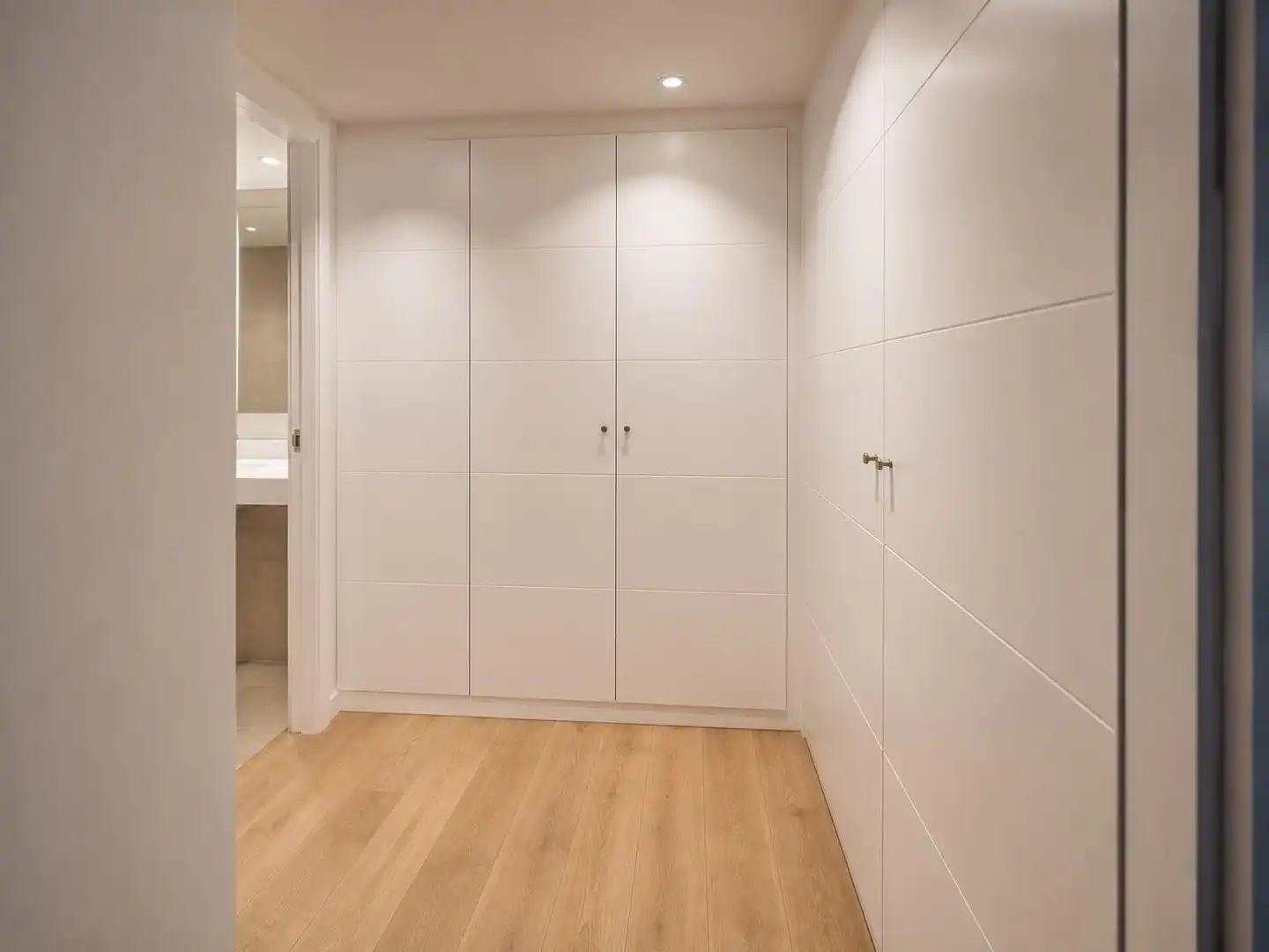 Flat for sale in Valencia  with Air Conditioner, Heating and Private garden