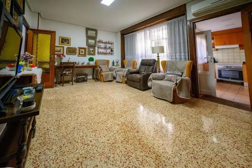 Sala de estar de Piso en venta en Valencia con Aire acondicionado, Terraza y Amueblado