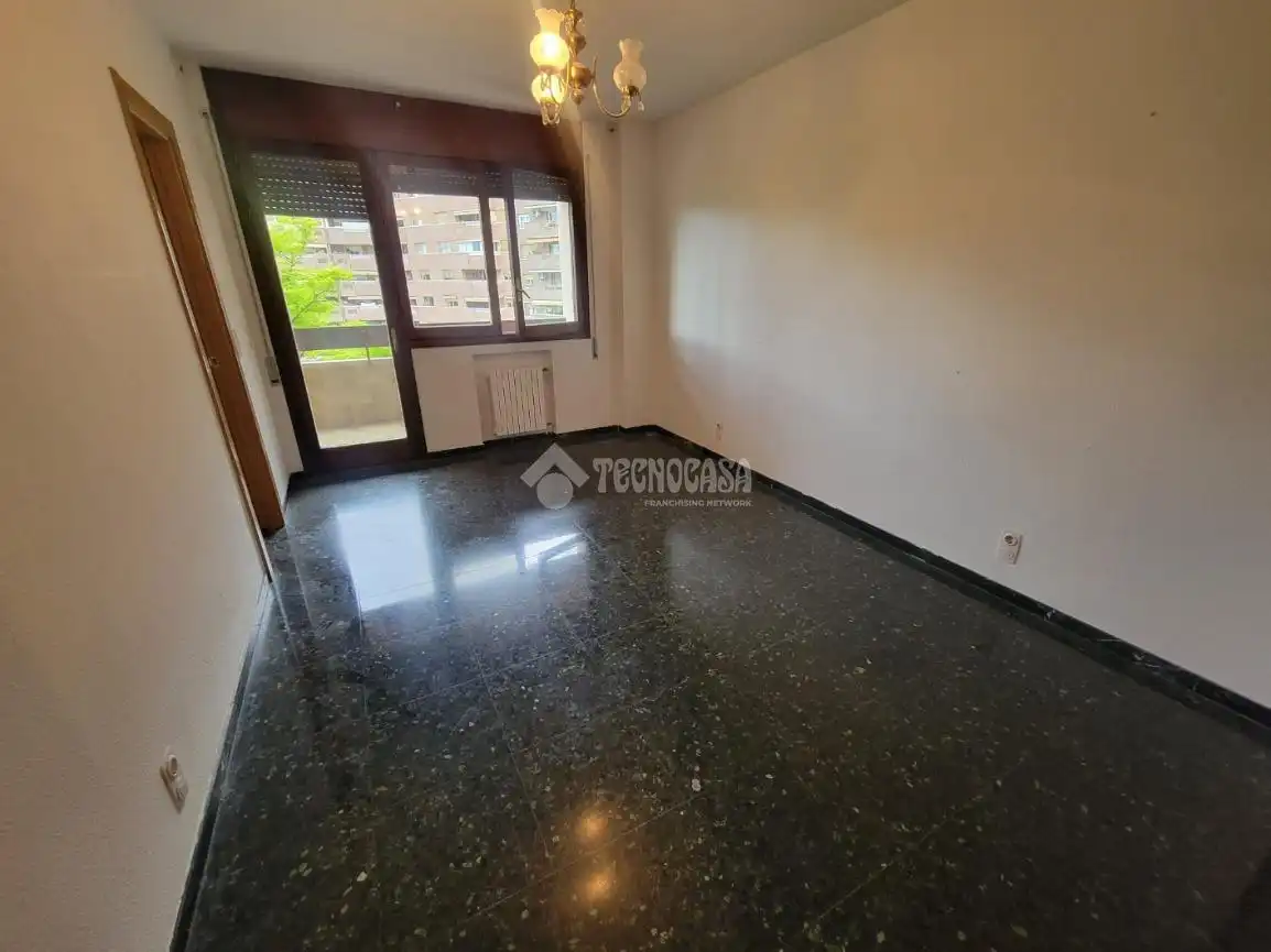 Sala de estar de Piso en venta en Zaragoza
