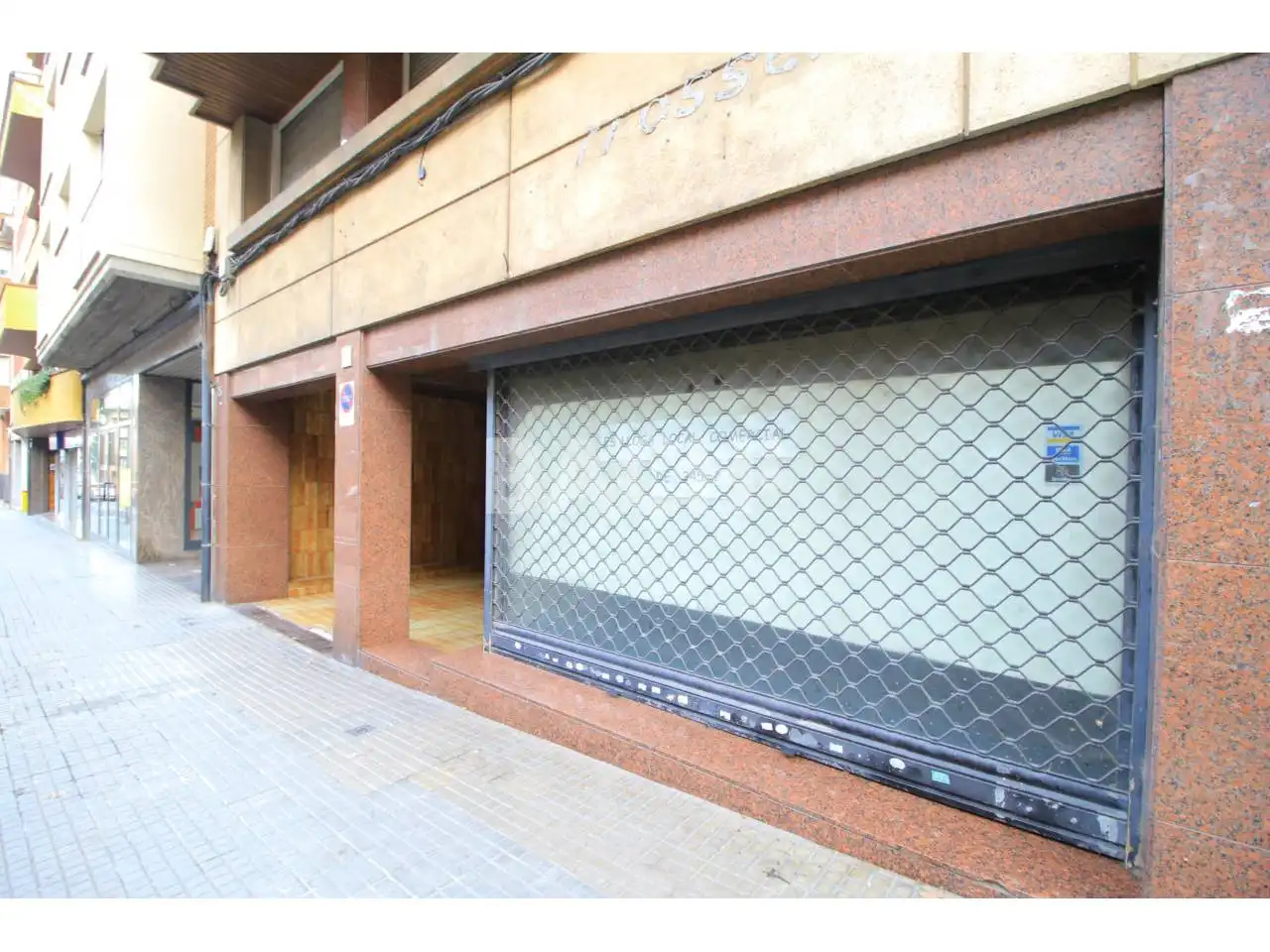 Local commercial à vendre à Ronda Francesc Camprodon