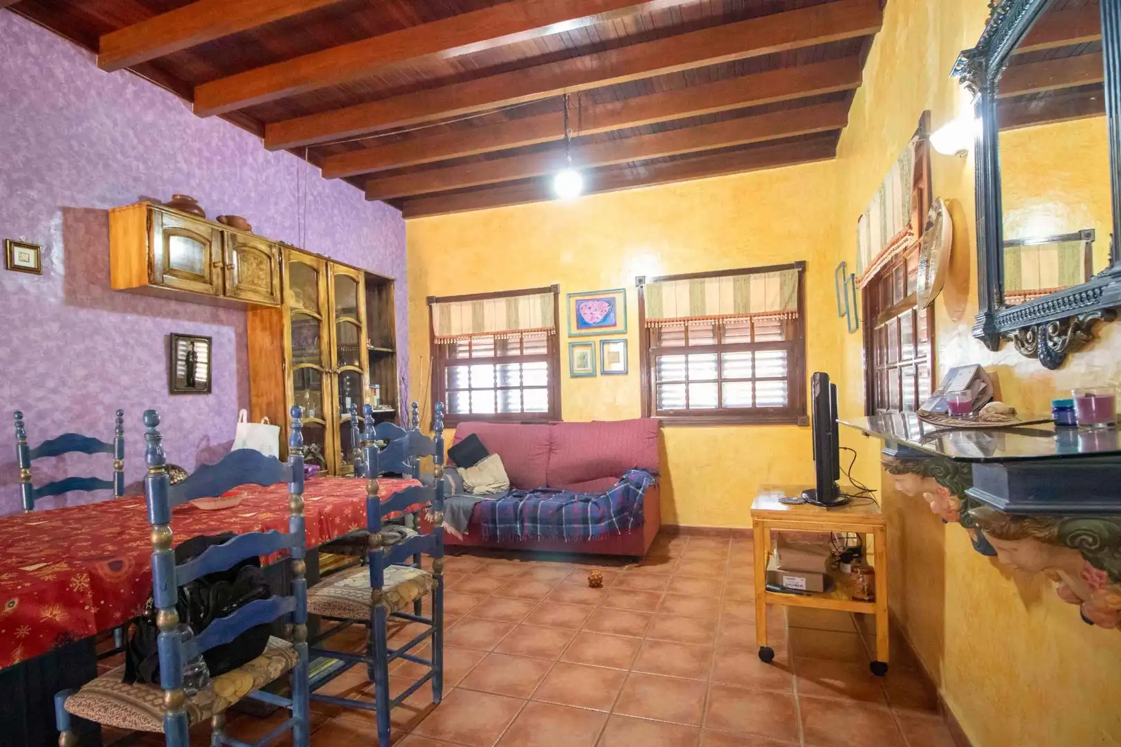 Sala d'estar de Casa o xalet en venda en Icod de los Vinos amb Jardí privat, Terrassa i Traster