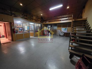 Nave industrial in vendita a Calle Robledo