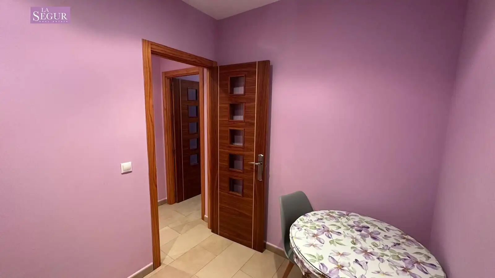 Dormitori de Dúplex en venda en Conil de la Frontera amb Terrassa, Traster i Moblat