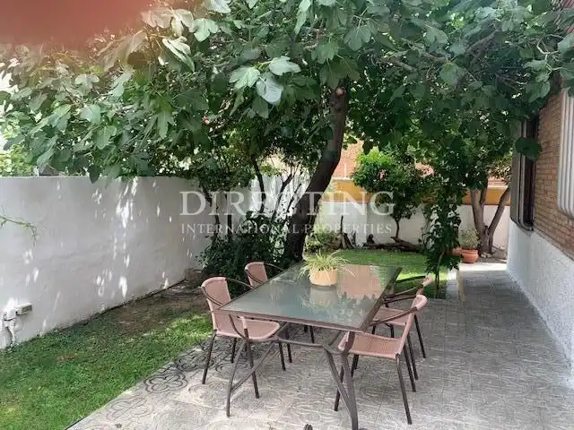 Terrassa de Casa o xalet en venda en Madrid amb Aire condicionat, Calefacció i Jardí privat