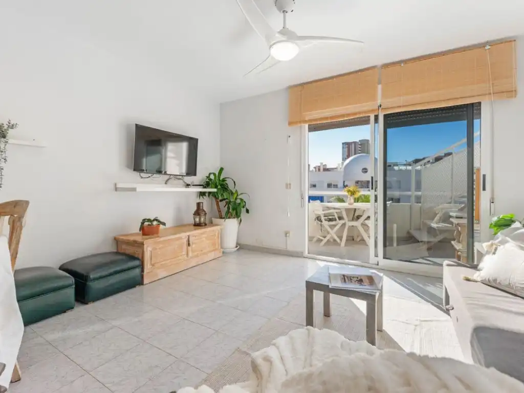Living room of Attic for sale in El Campello  with Air Conditioner, Terrace and Internet